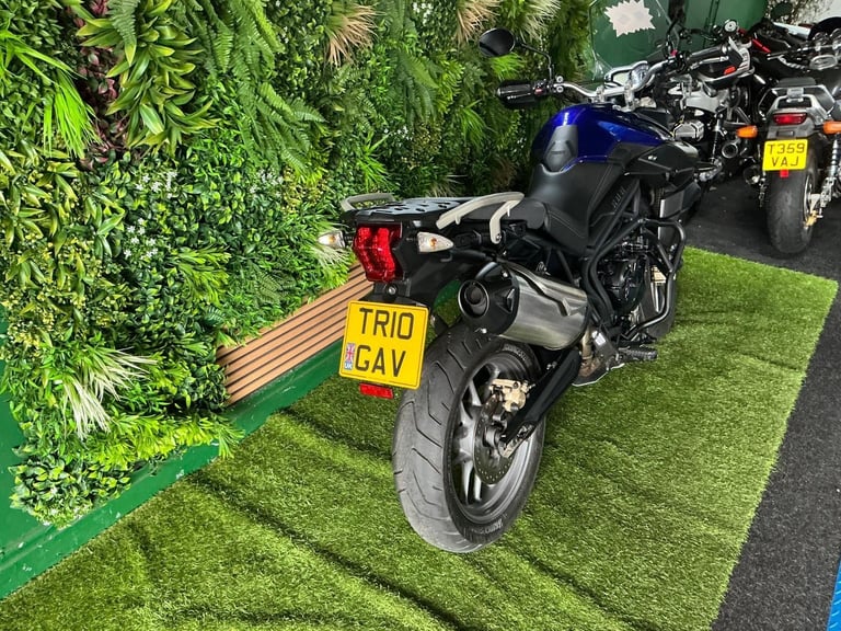 Triumph Tiger 800 free delivery 