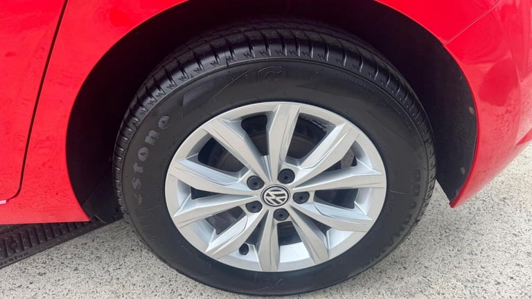 VOLKSWAGEN POLO 1.0 TSI SE Euro 6 (s/s) 5dr 2018