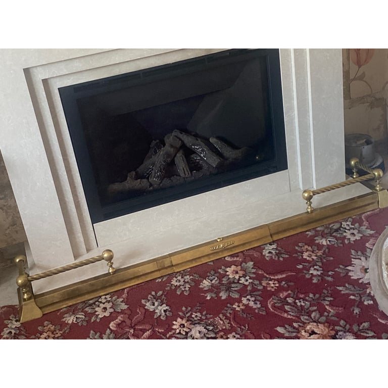 Fire place gold thing