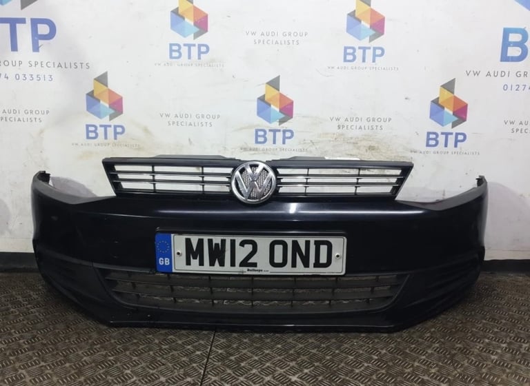 image for Vw Jetta Mk6 Saloon 2010-2015 BUMPER (FRONT) Lc9x