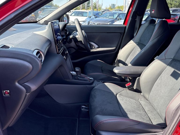 2025 Toyota Yaris 1.5 Hybrid 130 GR Sport 5dr CVT Estate Hybrid Automatic