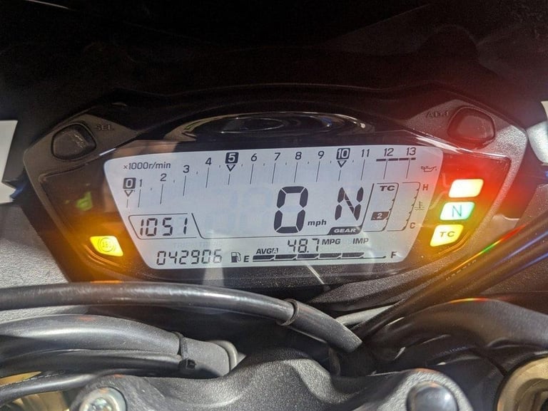 SUZUKI GSX-S1000 ABS 16 - YOSHIMURA EXHAUST -TAIL TIDY - LOVELY BIKE.