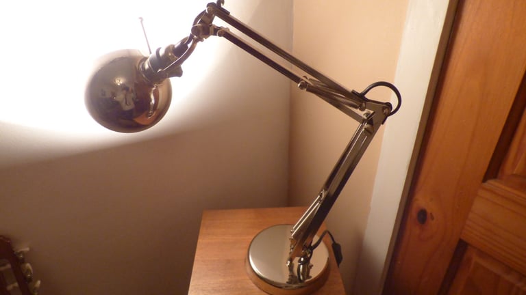Mid-Century Modernist Retro Adjustable Chrome Table Lamp