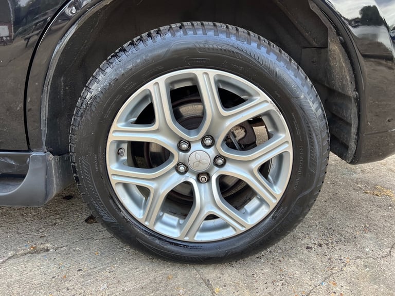 2015 Mitsubishi Outlander 2.0 PHEV GX5h 5dr Auto ESTATE Petrol Parallel Phev Automatic