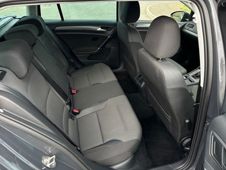 2018 Volkswagen Golf 1.6 TDI SE 5dr DSG [Nav] ESTATE Diesel Automatic