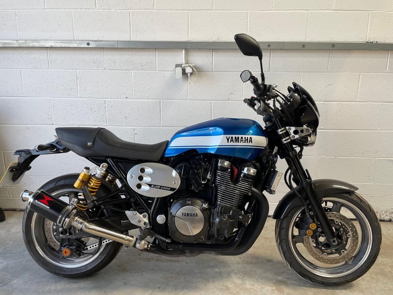 2015 - YAMAHA XJR1300 CAFE RACER - OHLINS - USED MOTORCYCLE 