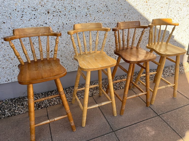 image for 4 wooden bar stools 