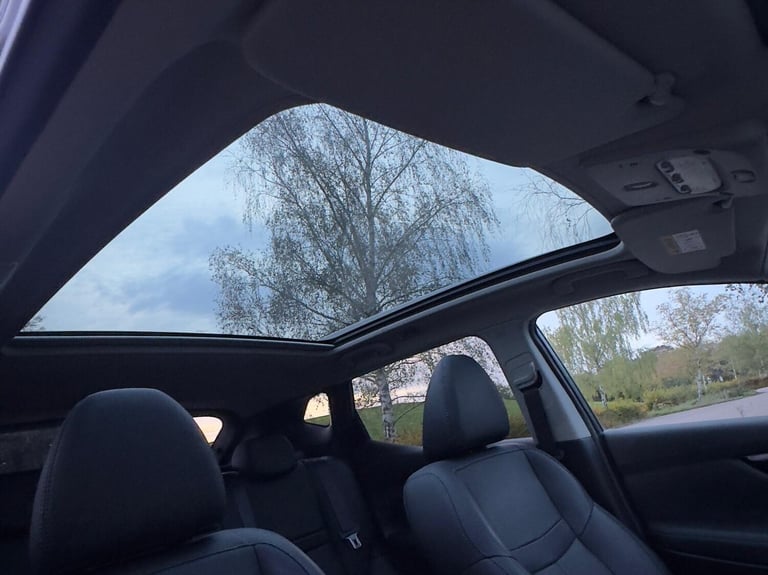 2017 Nissan Qashqai 1.2 DIG-T Tekna 2WD Euro 6 (s/s) 5dr HATCHBACK Petrol Manual