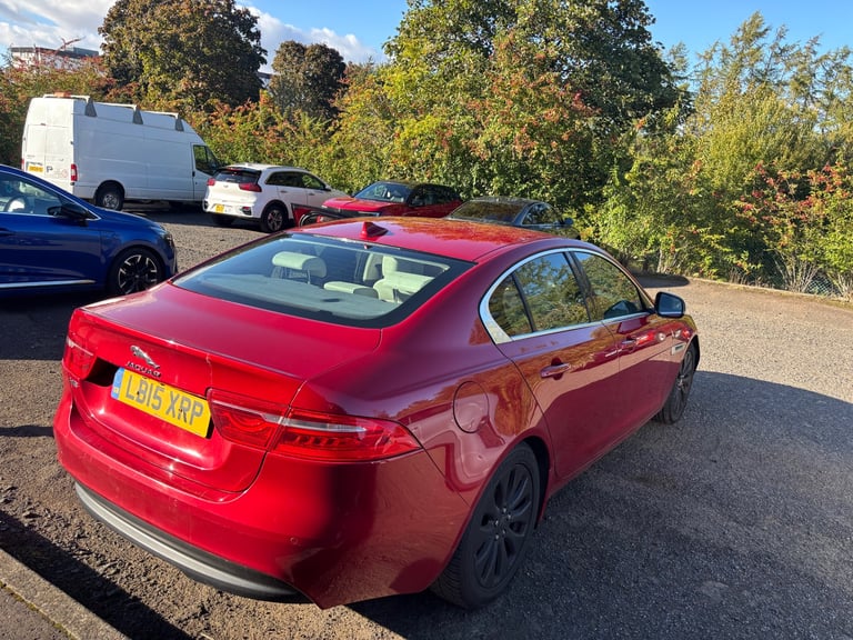 image for Jaguar, XE, Saloon, 2015, automatic, 1999 (cc), 4 doors