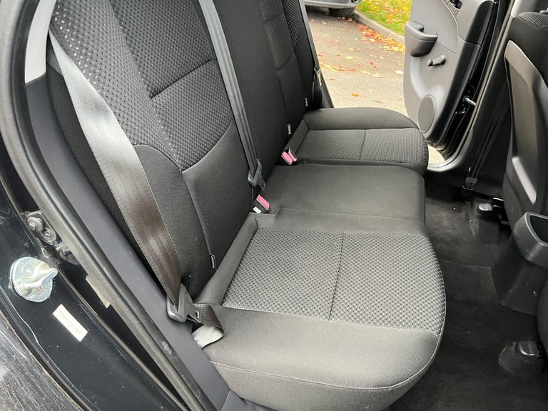 2010 Hyundai i30 1.6 CRDi Classic [2010] 5dr [90] HATCHBACK Diesel Manual