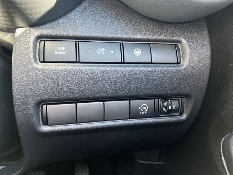 2022 Nissan Juke 1.0 DiG-T 114 Tekna 5dr Hatchback PETROL Manual