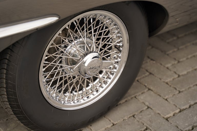 1963 Jaguar E-Type Series 1 3.8 Fixed Head Coupe