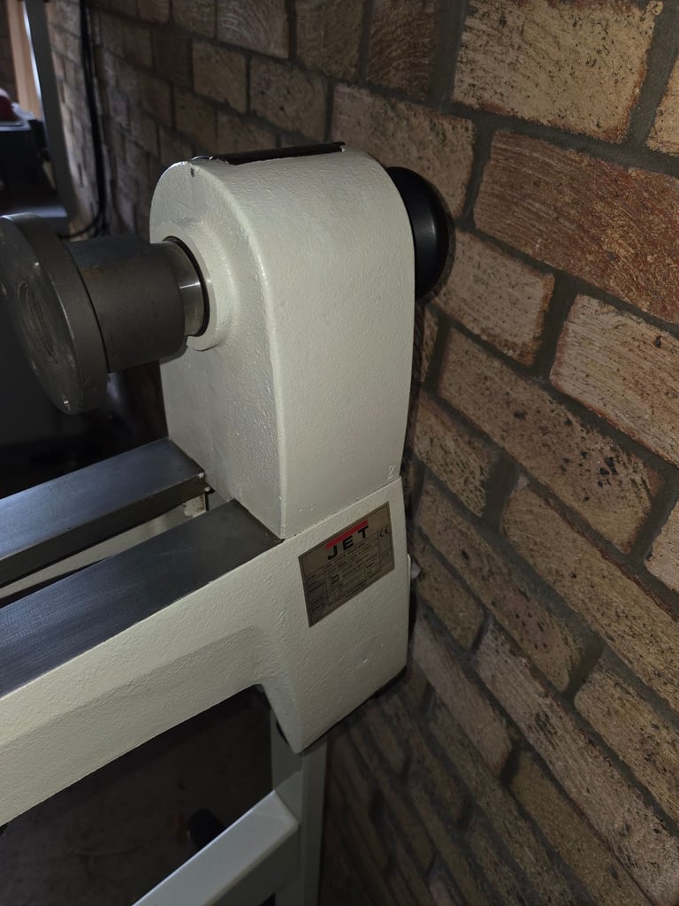 Jet JWL1015VS variable speed Woodturning Lathe Axminster wood turning Delivery Available 