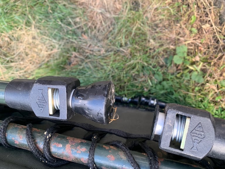 Terry Hearn Clubman Bed Chair Excellent Condition 