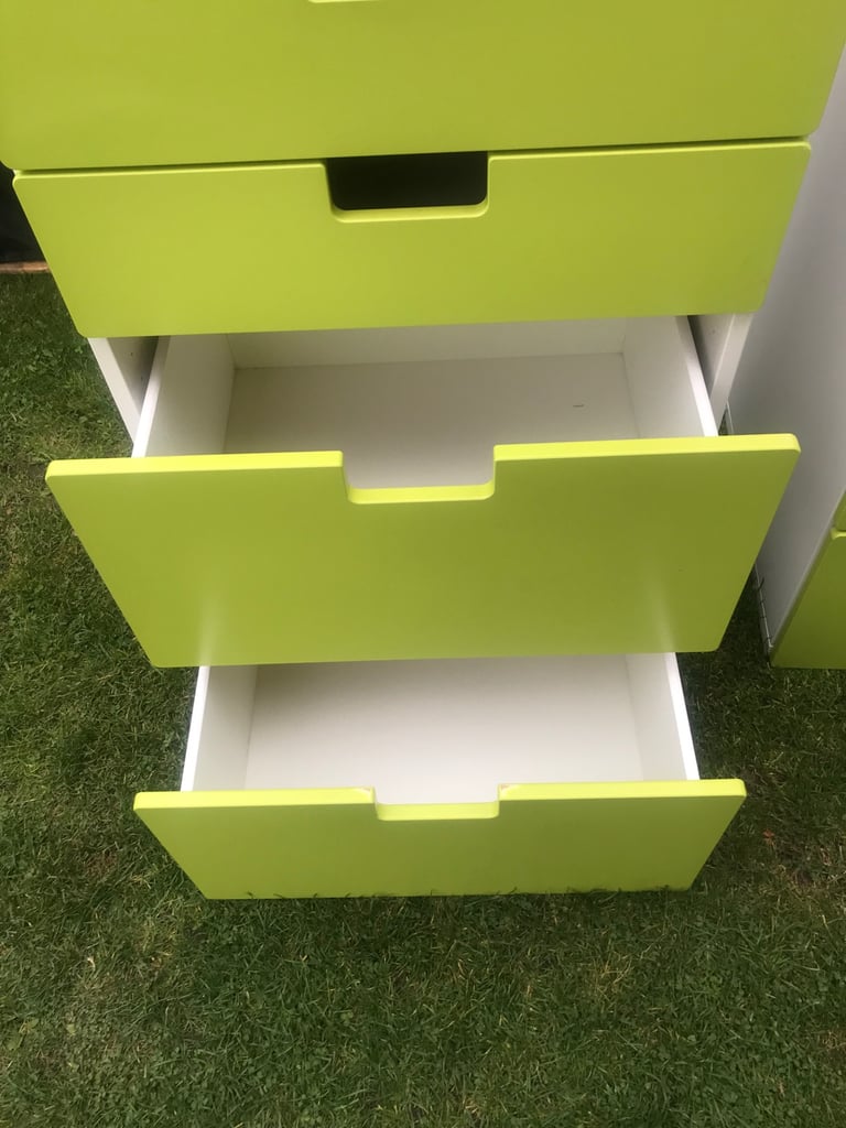 Kids wardrobe and drawers 