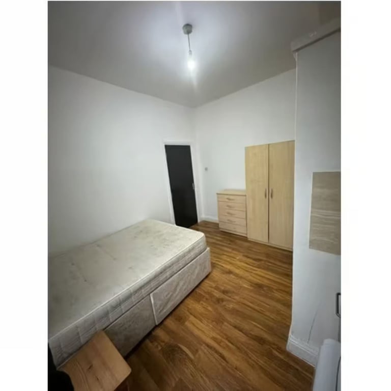 Luxury Affordable Studio Flats to Rent - Bills Included 