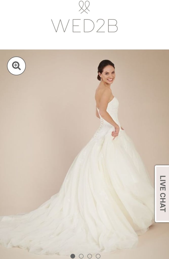 image for Stunning Anna Sorrano Wedding Dress