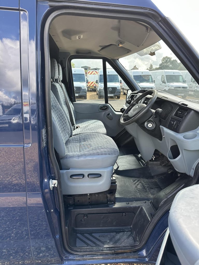 2013 Ford Transit 2.2 TDCi 350 Panel Van 3dr Diesel Manual FWD L2 H3 (209 g/km, 123 bhp) Panel Va...