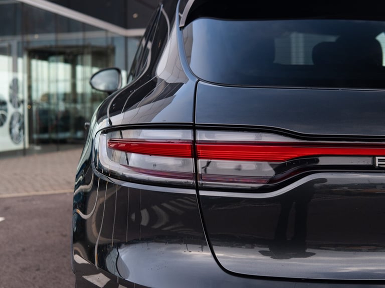 2022 Porsche Macan 2.0T T SUV 5dr Petrol PDK 4WD Euro 6 (s/s) (265 ps) Petrol