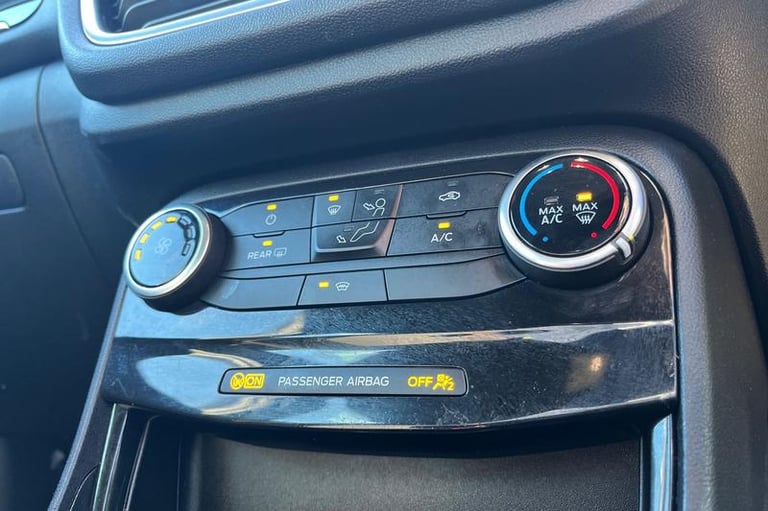 2022 Ford Puma ST-LINE | Ford Sync 3 Touchscreen Navigation | Cruise Control Manual Hatchback Pet...