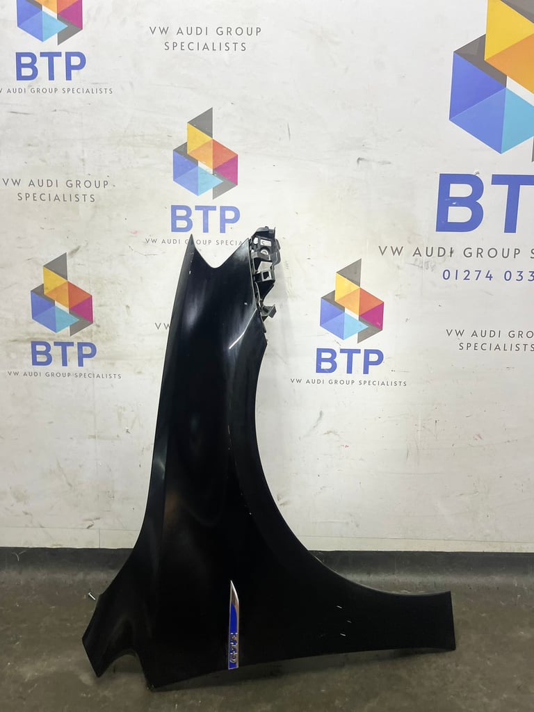 VW GOLF MK7 GTE DRIVER WING IN BLACK 13-17 