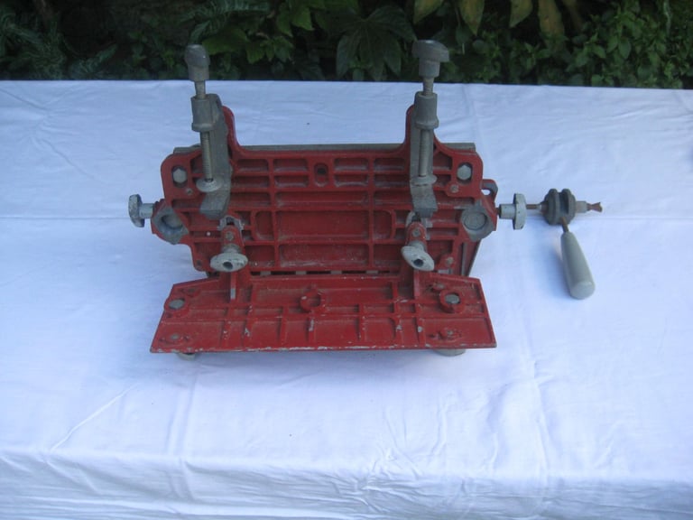 Vintage Arcoy dovetailer with instruction leaflet