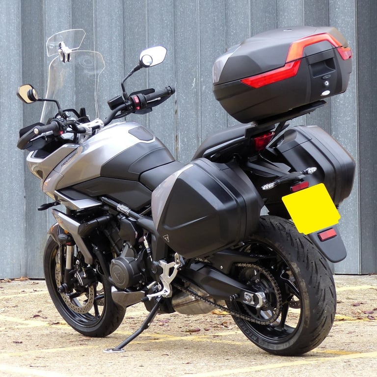 2023 TRIUMPH TIGER 660 SPORT: IMMACULATE LOW MILEAGE MACHINE LOADED WITH EXTRAS.