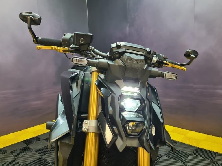 SUZUKI GSX-S 1000, 2022 low miles re-mappped