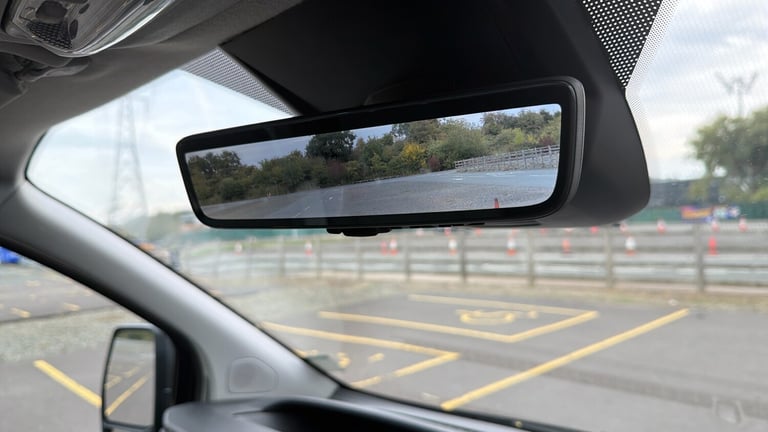 2022 Ford Transit Custom 2.0 EcoBlue 170ps Low Roof D/Cab Limited Van Auto PANEL VAN DIESEL Autom...