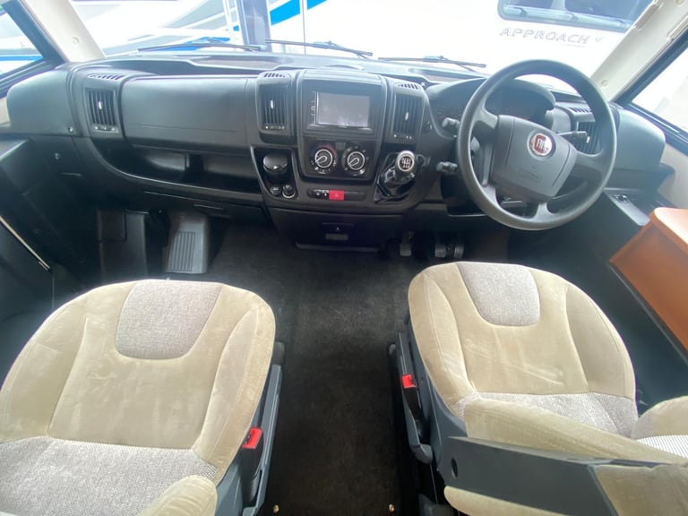 Rapido 890F