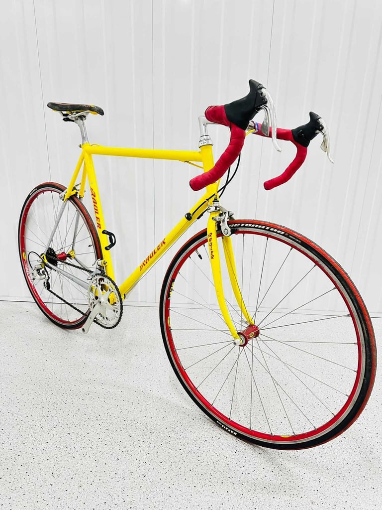 RAULER  BROS COLNAGO Size/L Super LW 🇮🇹 Road Bike Mavic Rims 