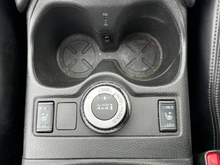 2015 Nissan X-Trail 1.6 dCi Tekna 4WD Euro 6 (s/s) 5dr ESTATE Diesel Manual