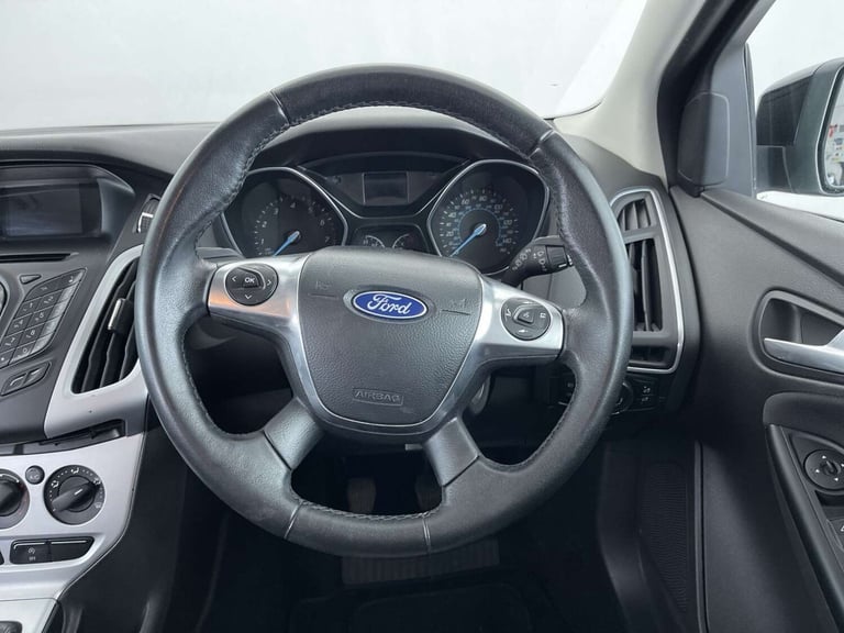 2014 Ford Focus 1.0 Focus Zetec T 5dr Hatchback Petrol Manual