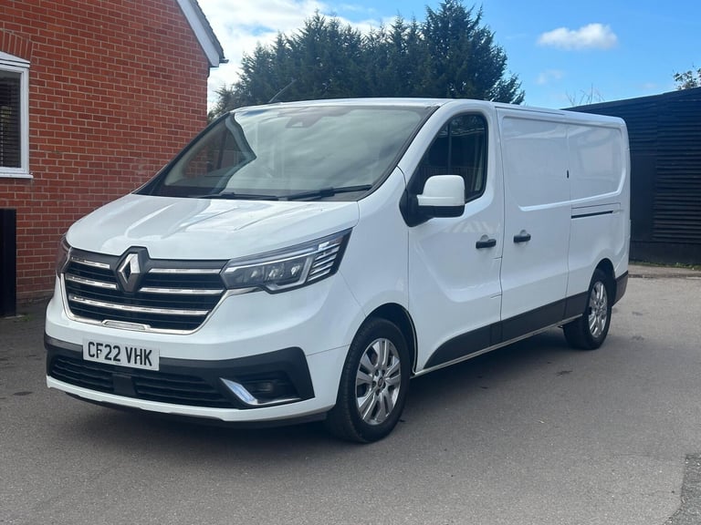 2022 Renault Trafic 2.0 dCi Blue LL30 Sport L2 H1 Euro 6 (s/s) 5dr PANEL VAN Diesel Manual