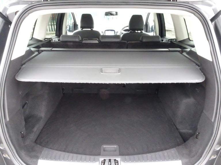 2.0 TDCi Titanium 5dr 2WD *APPLE CAR PLAY +FSH +SATNAV +REV CAM +2 KEYS