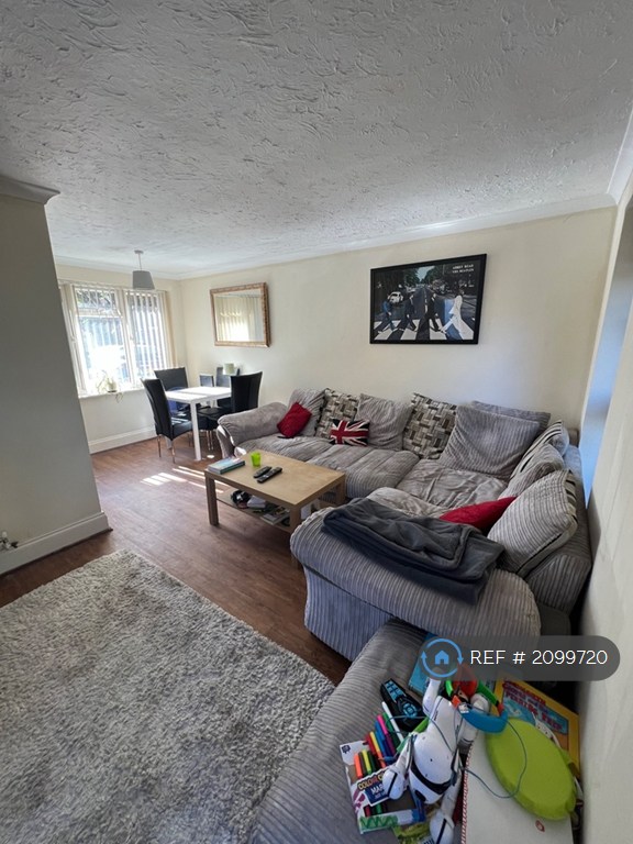 3 bedroom house in Lagonda Close, Newport Pagnell, MK16 (3 bed) (#2099720)