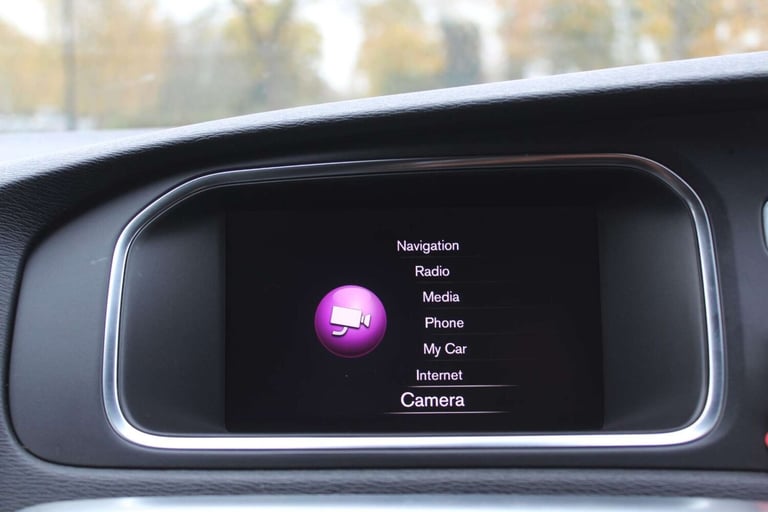 2019 Volvo V40 D3 [4 Cyl 152] Inscription Edition 5dr Geartronic HATCHBACK DIESEL Automatic