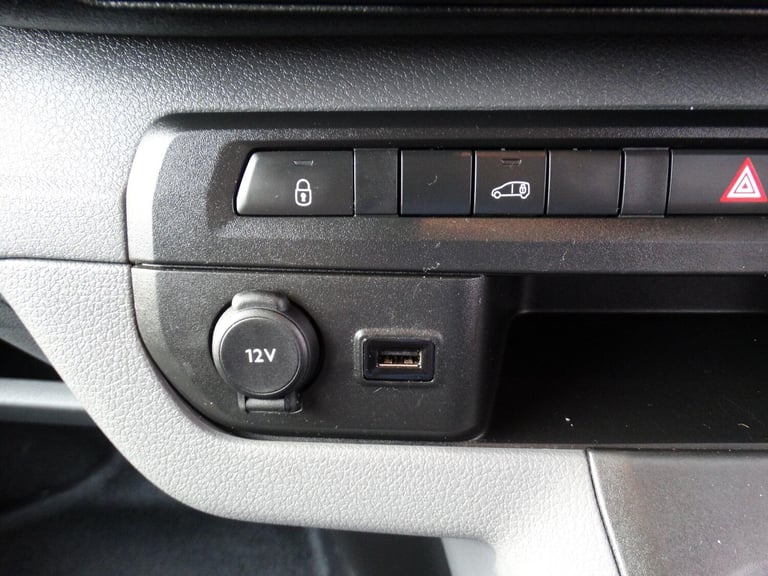 2022 Citroen Dispatch 1000 1.5 BlueHDi 100 Van Enterprise Pro PANEL VAN DIESEL Manual