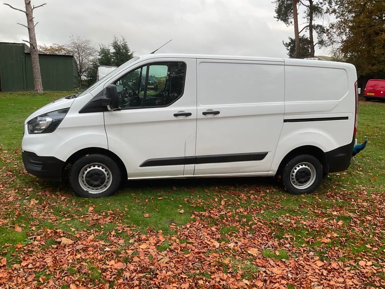 2020 Ford Transit Custom 2.0 EcoBlue 105ps Low Roof Leader Van PANEL VAN Diesel Manual