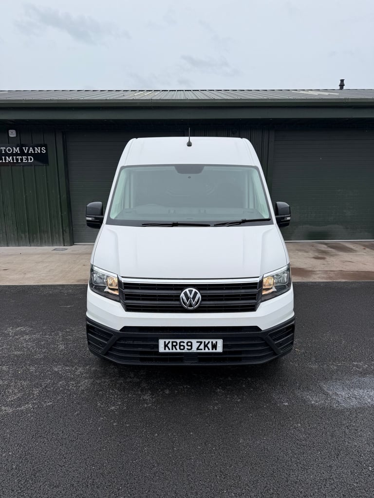VOLKSWAGEN CRAFTER TRENDLINE 2.0TDI 140 MWB HIGH ROOF EURO 6 ***NO VAT***
