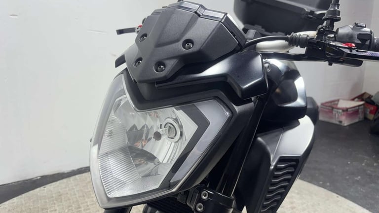 Yamaha MT-[Phone number removed]K 1 OWNER WARRANTY SERVICED 125CC LEARNER BIKE