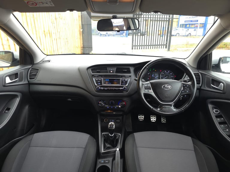 Hyundai, I20, Hatchback, 2016, Manual, 998 (cc), 5 doors