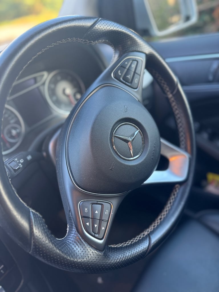 Mercedes-Benz, B CLASS, MPV, 2016, Manual, 2143 (cc), 5 doors