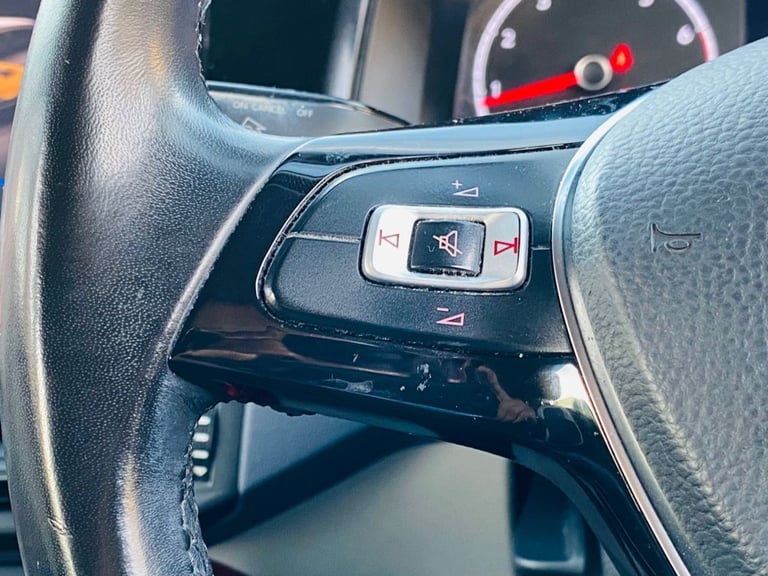 2018 Volkswagen Polo 1.0 beats Hatchback 5dr Petrol Manual Euro 6 (s/s) (65 ps) Hatchback Petrol ...