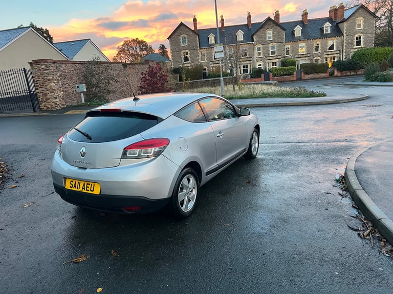 Renault, MEGANE, Coupe, 2011, Manual, 1598 (cc), 3 doors