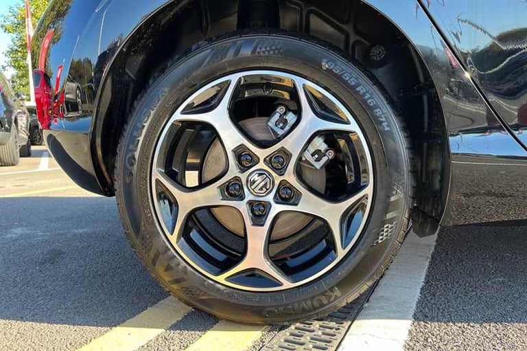 2025 MG MG3 1.5 Hybrid+ MHEV Trophy Hatchback 5dr Petrol Hybrid Auto Euro 6 (s/s) (194  Hatchback...