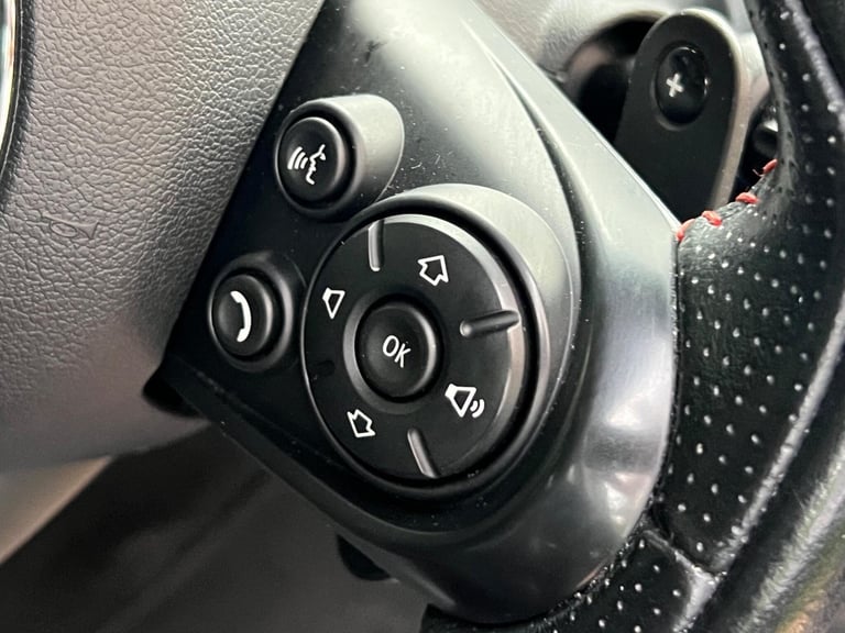 2016 Mini Hatch 2.0 Cooper 5 Auto Euro 6 (s/s) 5dr