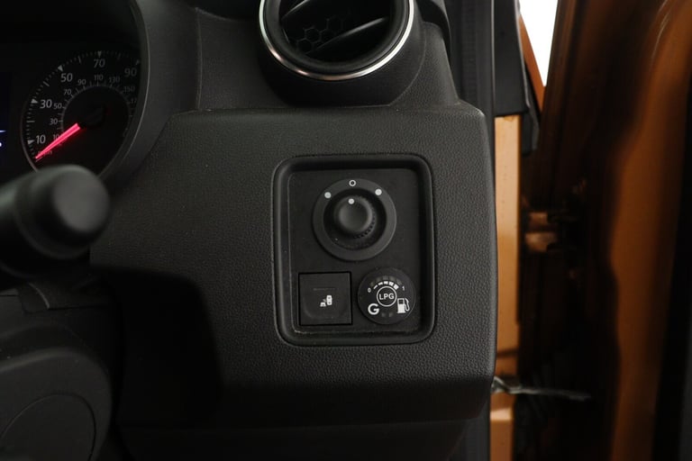 2020 Dacia Duster 1.0 TCe 100 Bi-Fuel Prestige 5dr Estate Petrol/LPG Manual