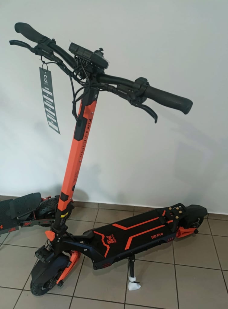 image for 🔥 Used Once | 65% OFF | KuKirin G3 Pro | Dual 1200W Motors | 40MPH Powerhouse Beast | 65KM/H 🚀