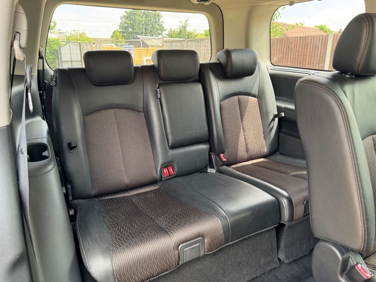 2019 Nissan Elgrand NISSAN ELGRAND HIGHWAYSTAR S 2.5L PETROL 8 SEATER 4WD AUTO, ULEZ, 69-19, FR M...